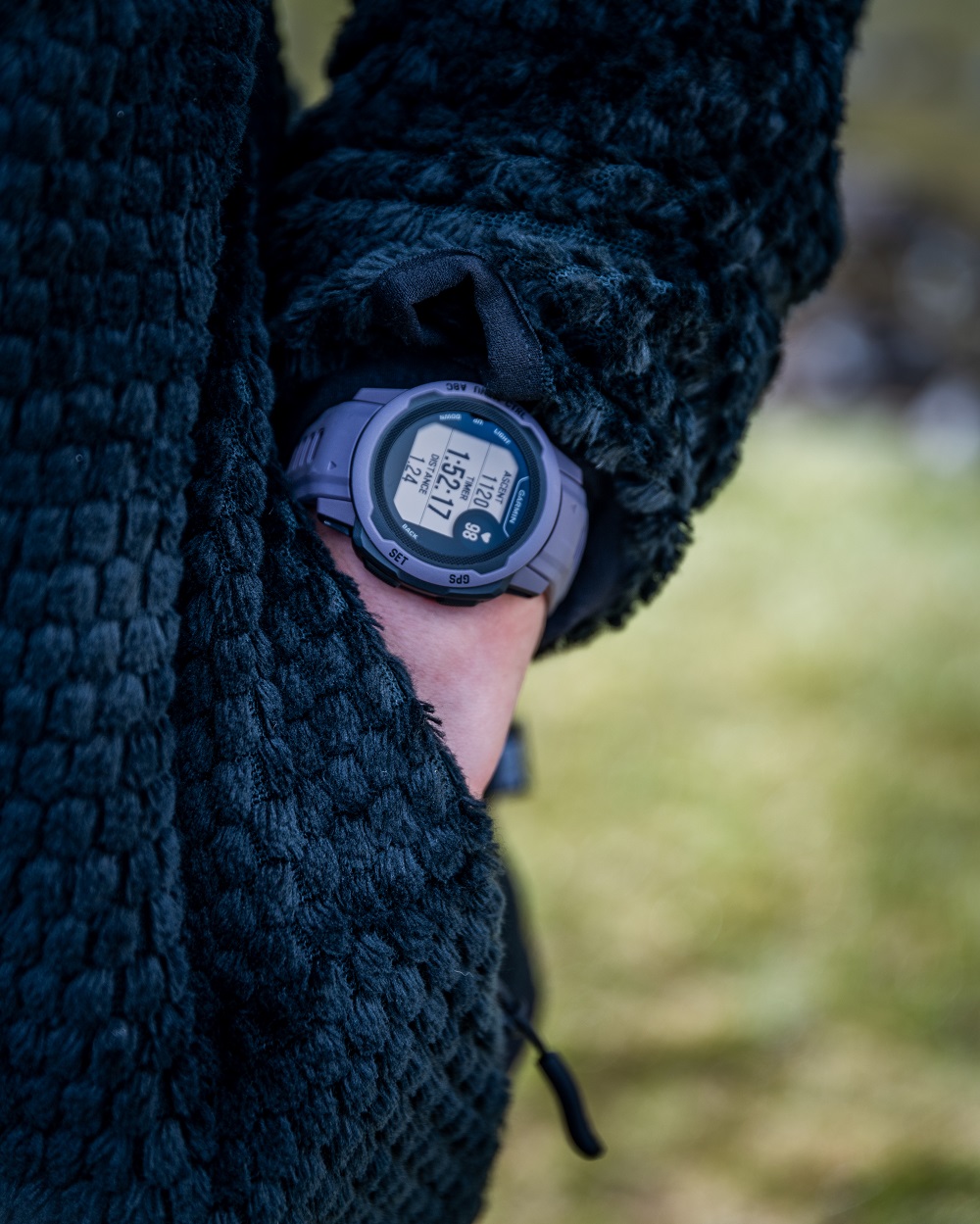 Garmin Instinct 2 Solar Made for The Outdoors GPS Smartwatch Review